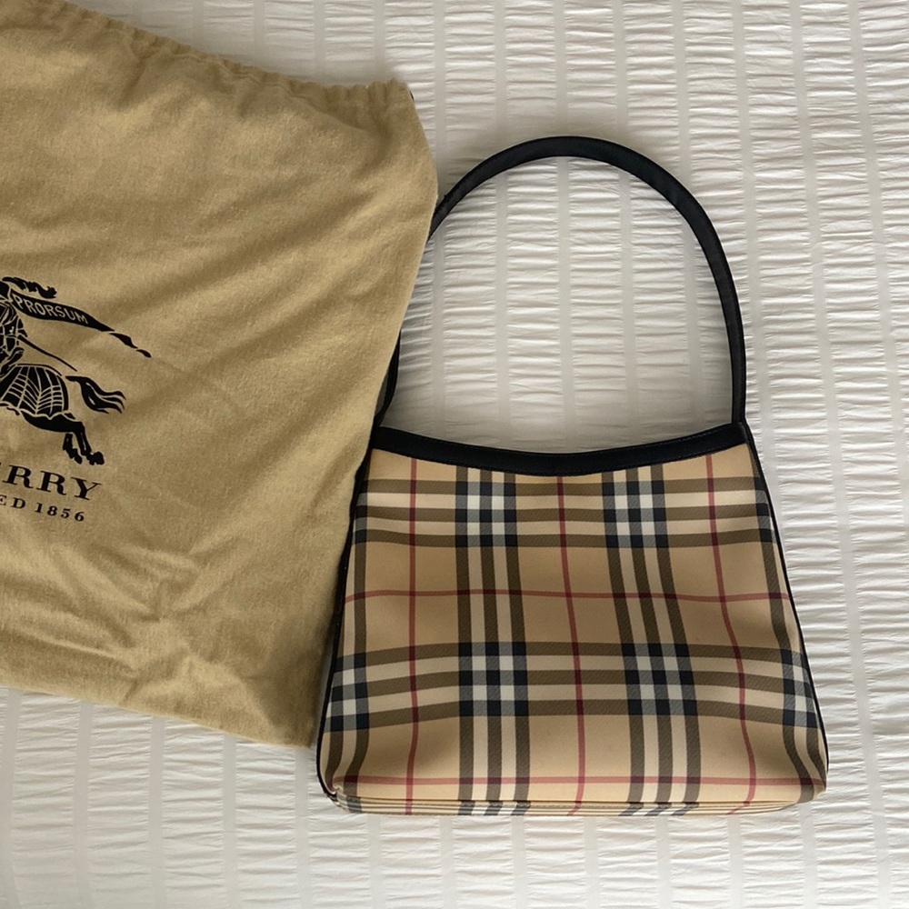 Authentic Burberry Nova check Bag